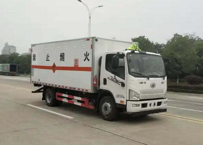 兴宁爆破器材运输车可以上高速吗？